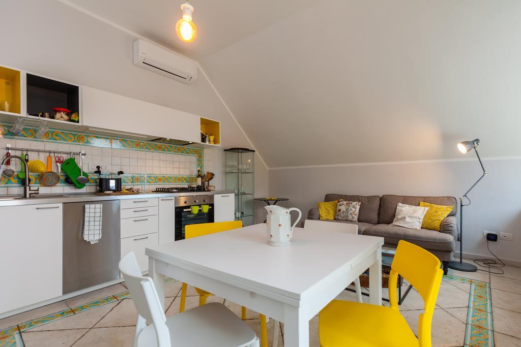 Bright Rooftop By Napoliapartments Buitenkant foto